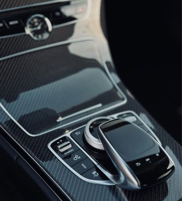 Wynajem aut klasy premium. Mercedes C43 AMG