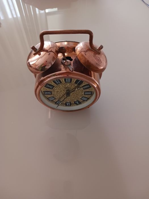 Cobre, despertador antigo