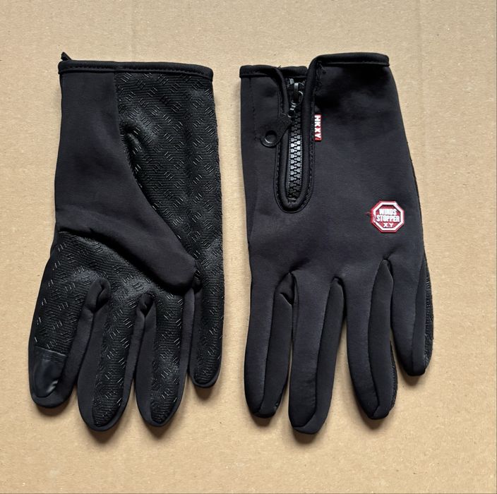 Rekawiczki ciepłe antypoślizgowe wiatroszczelne z ekranem dotykowym