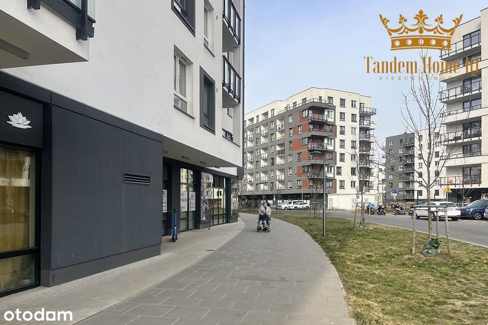 Na wynajem lokal usługowy parterowy 57m2 - Ursus Taylora - do remontu