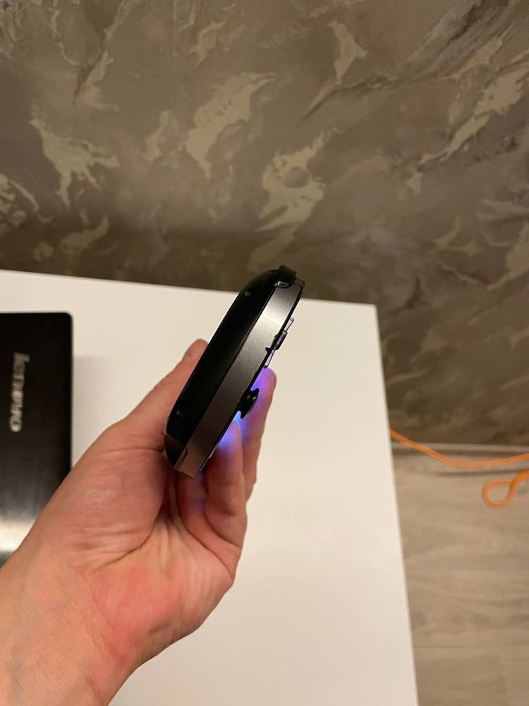 Продам sony playstation vita