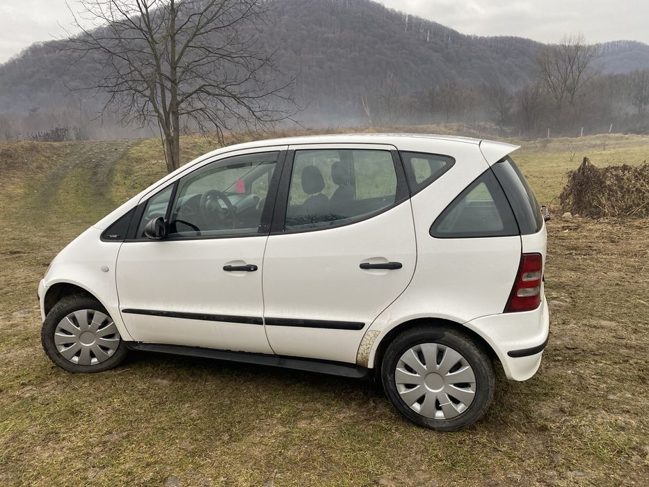 Автомобіль Мерседес