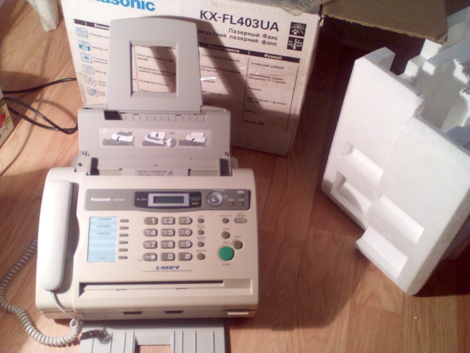 Продам факс Panasonic KX-FL403UA
