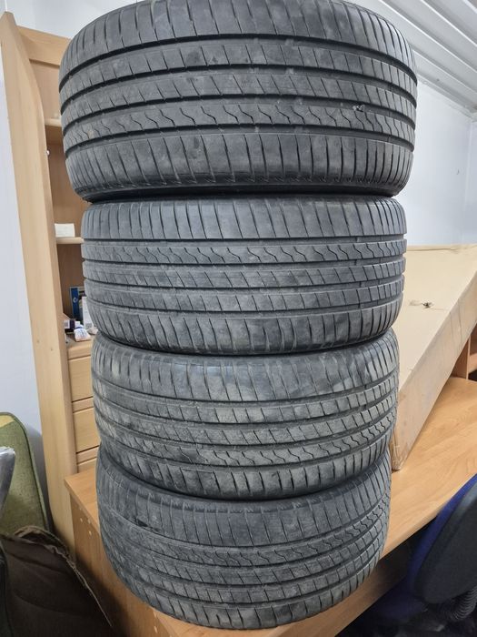 Opony letnie Firestone Roadhawk 235/40R18