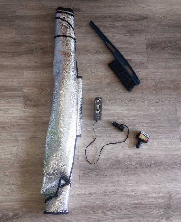 Zestaw 5 akcesoriów do każdego samochodu - niezbędnik w miłej cenie!!