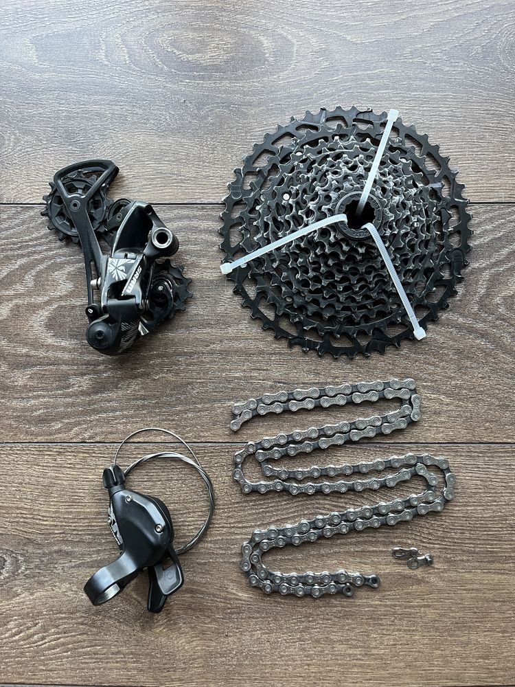 Napęd NX Eagle manetka/przerzutka/kaseta/lańcuch 12s KMC SRAM