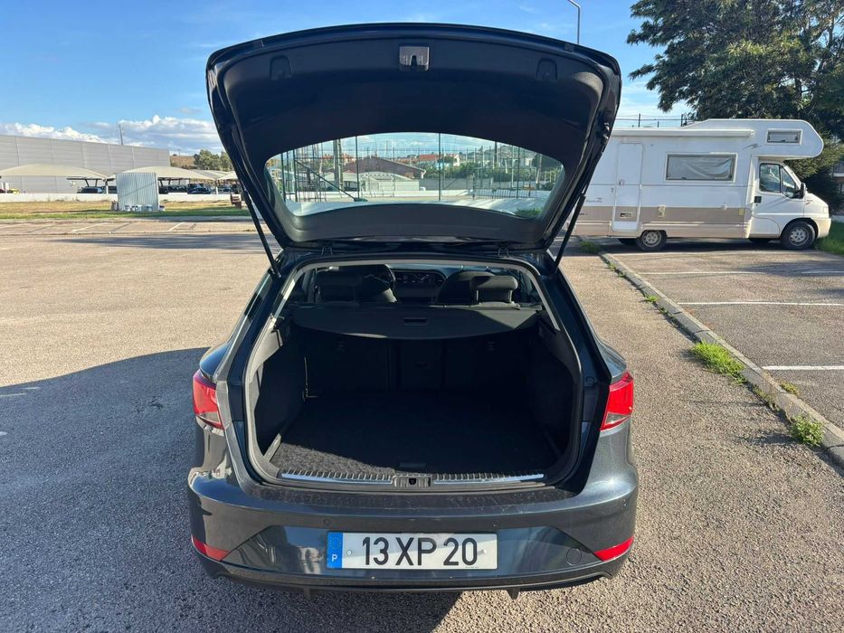 SEAT LEON ST 1.6 TDI 115cv - 2019-05