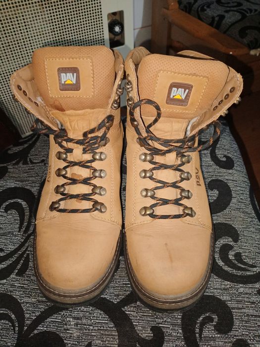 Зимові черевики чоловічі 42 розмір.