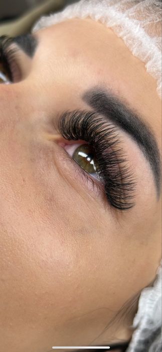 Наращивание ресниц