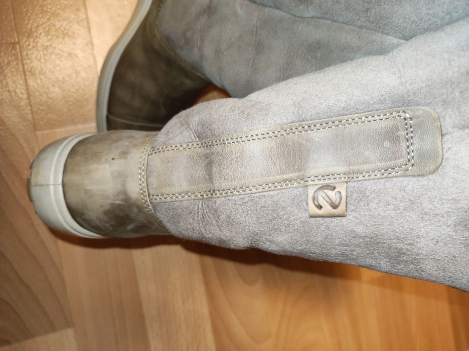 ЕССО, 38р. чоботи, черевики, наруральне хутро