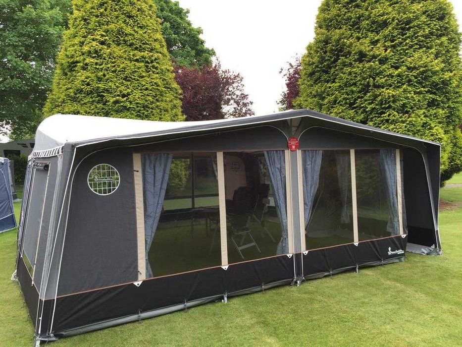 Przedsionek Isabella do kempingu przyczepa namiot 835cm-865cm Jak Nowy