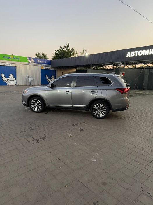 Mitsubishi outlander 2019 Кривий Ріг