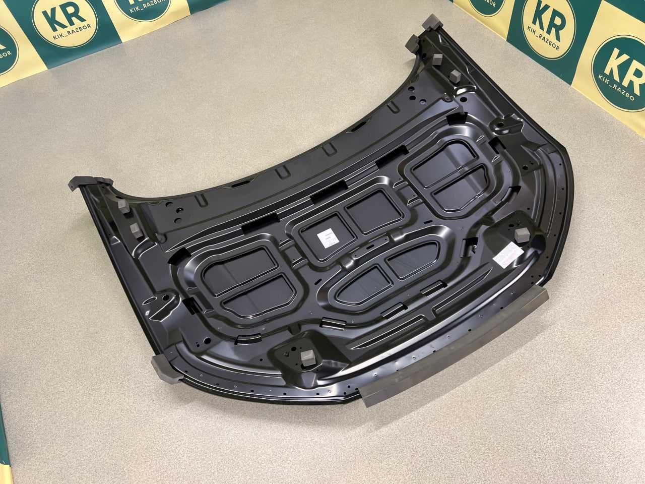 Капот AUDI Q5 ( FY ) 	metallic 	80A823029STL