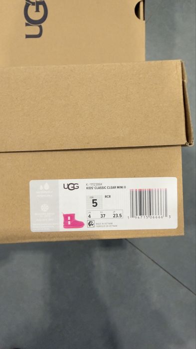 Ugg ОРИГІНАЛ- дитячі рожеві 37 розмір, 23.5 устілка