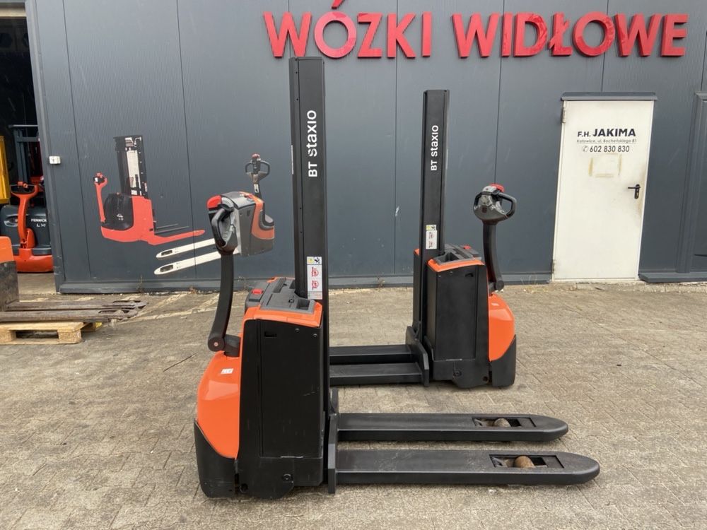 Paleciak elektryczny wózek Toyota BT 160 cm sztaplarka 800 kg