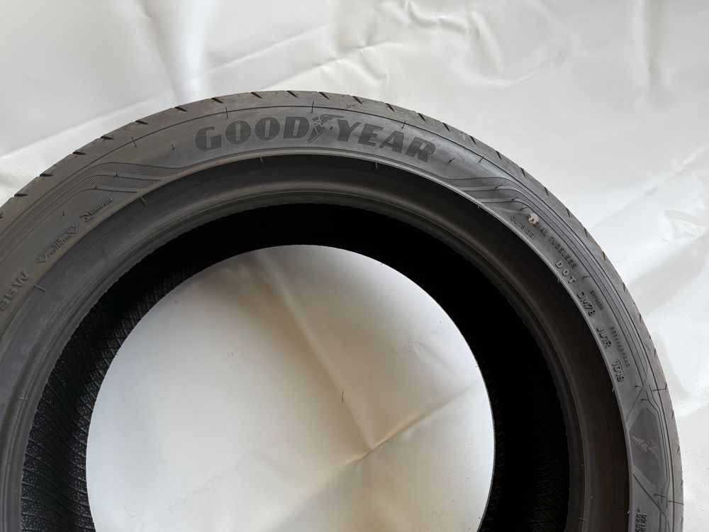 225/50/18 Goodyear Eagle F1 Asymmetric 3 Run-Flat 95W 2019R (273)