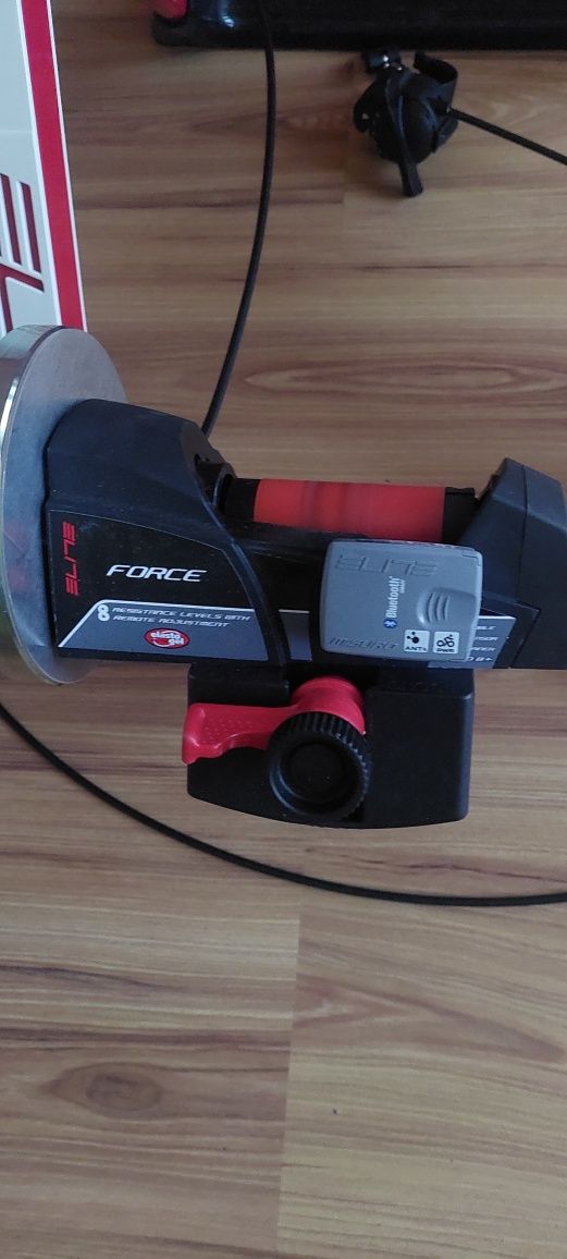 Trenażer Elite Force z Bluetooth Misuro B+