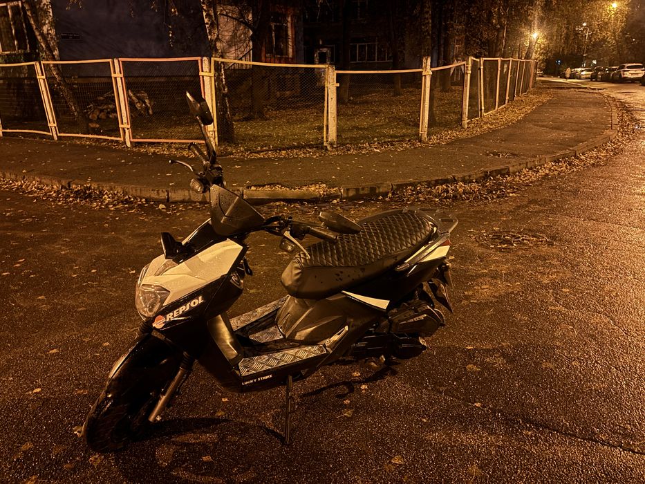 Мопед,моторолер YOKOMOTO