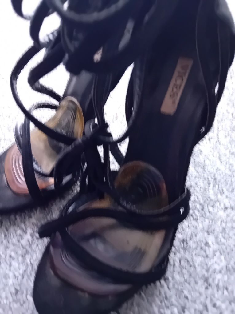 Buty zamszowe letnie wizytowe