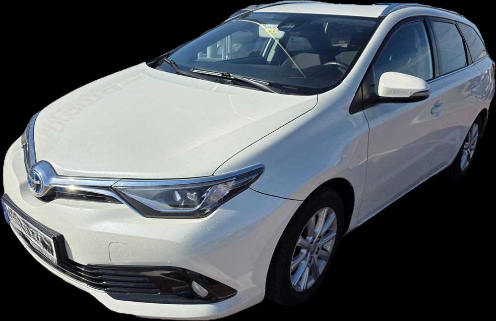 wynajem Toyota Auris