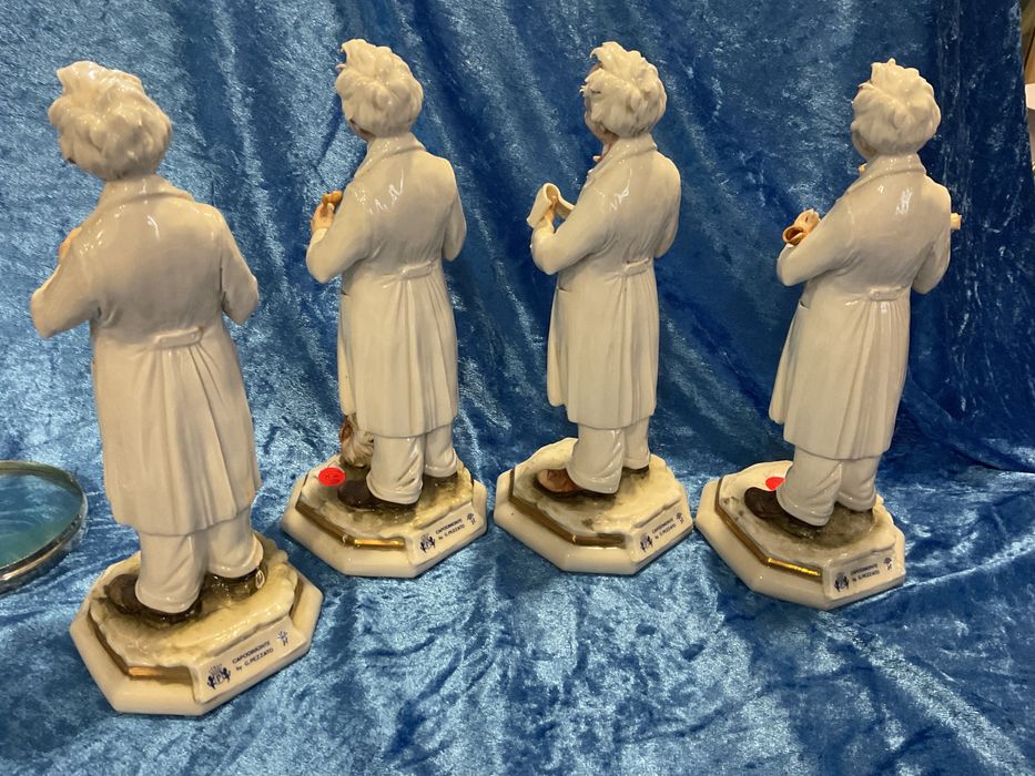 Esculturas capodimonte profissionais 24 cm ,valor unidade 38