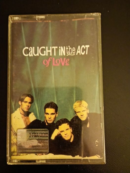 Kaseta magnetofonowa, Caught in the act, of love