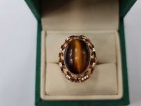 II poł. XX wieku! Złoty pierścionek/ 585/ Kwarc/ Tygrysie oko/ 7.44 gr