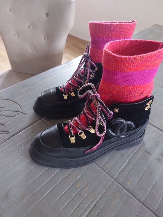 Buty Chanel, trapery