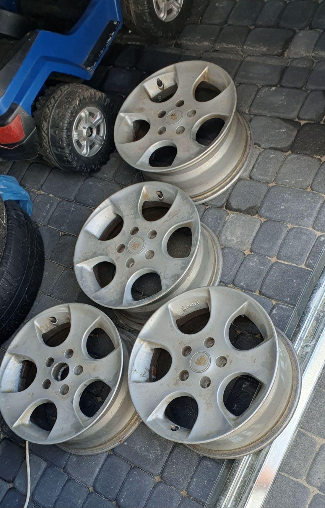 Felgi aluminiowe 15