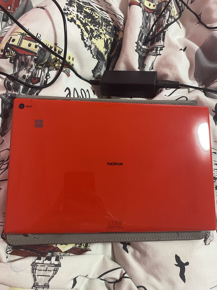 Планшет Nokia Lumia 2520