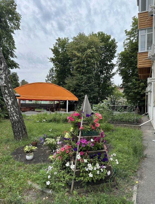 Продам квартиру студию (404002)