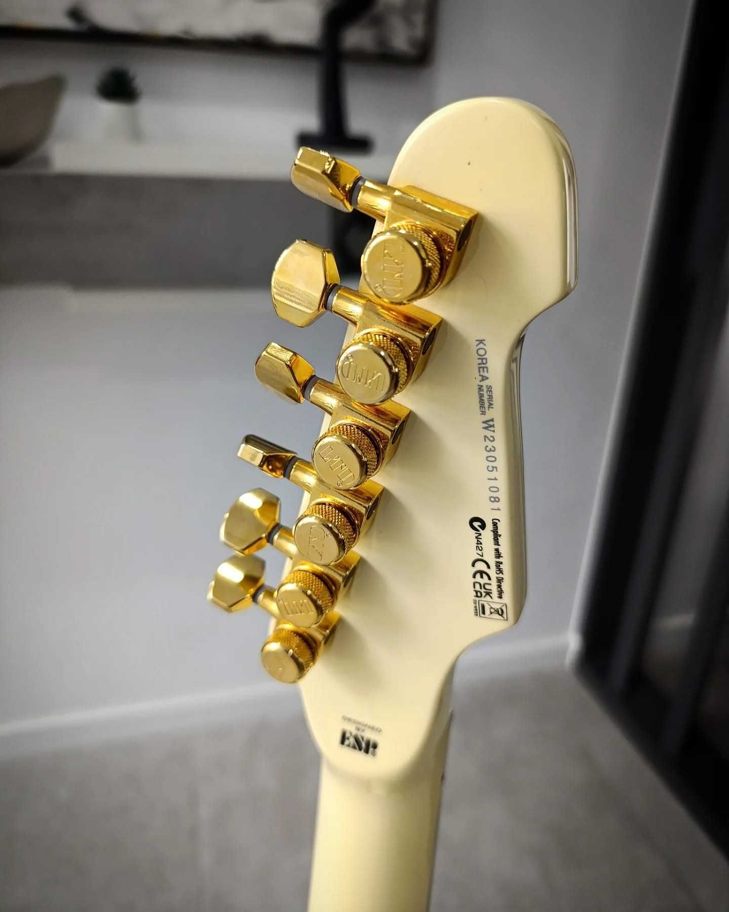 Guitarra LTD ESP phoenix 1000 deluxe