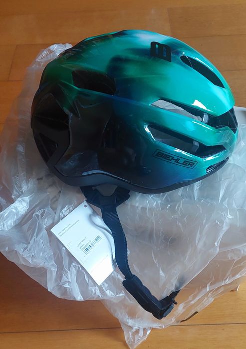 Capacete Uvex race 9