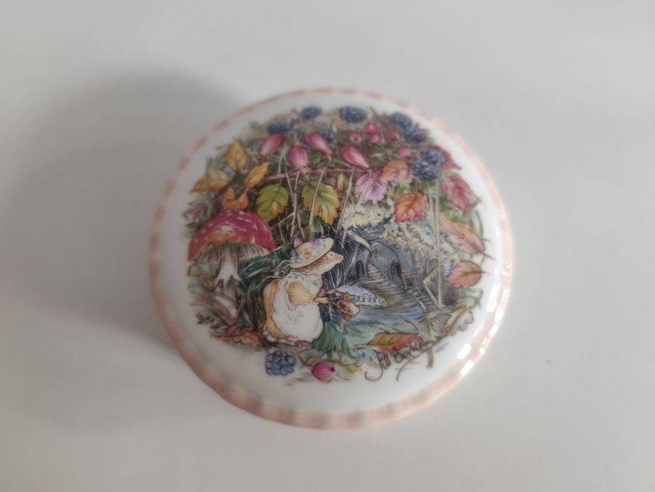 Szkatułka Brambly Hedge Royal Doulton Vintage puzderko