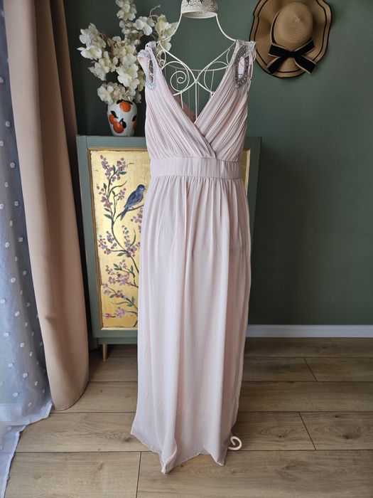 Długa Sukienka Wizytowa TFNC London Pudrowy Róż z Ozdobnymi Ramiona