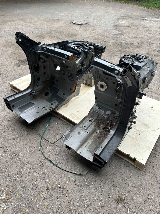 Четверть левая правая BMW G11 G12