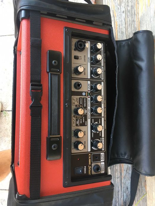 ROLAND Cube Street