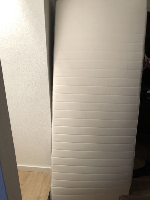 Colchão Hafslo 80 cm x 200 cm do Ikea novos a estrear
