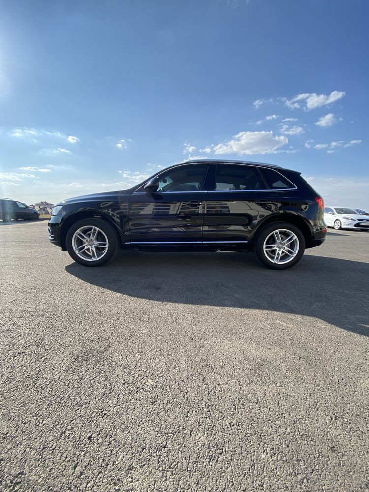 Audi Q5 Premium Plus Ауді Ку5