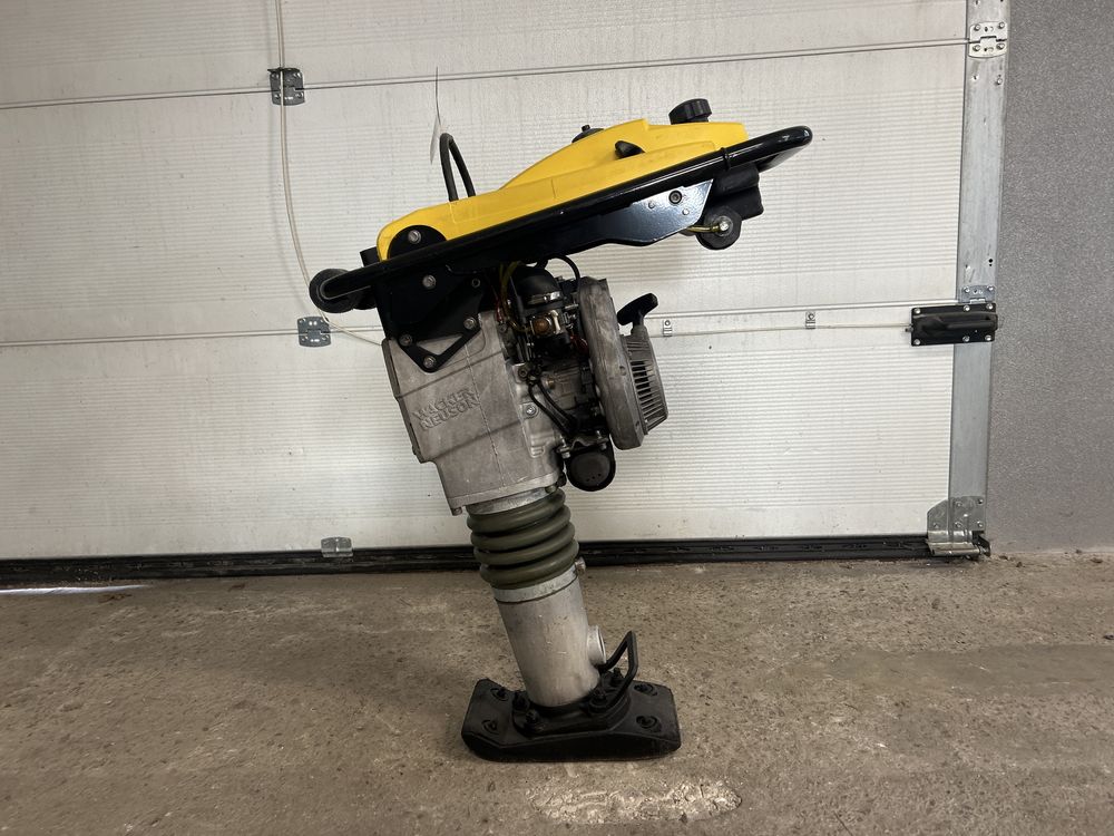 Skoczek ubijak stopa wibracyjna BS 50-2 plus (33) rok 19