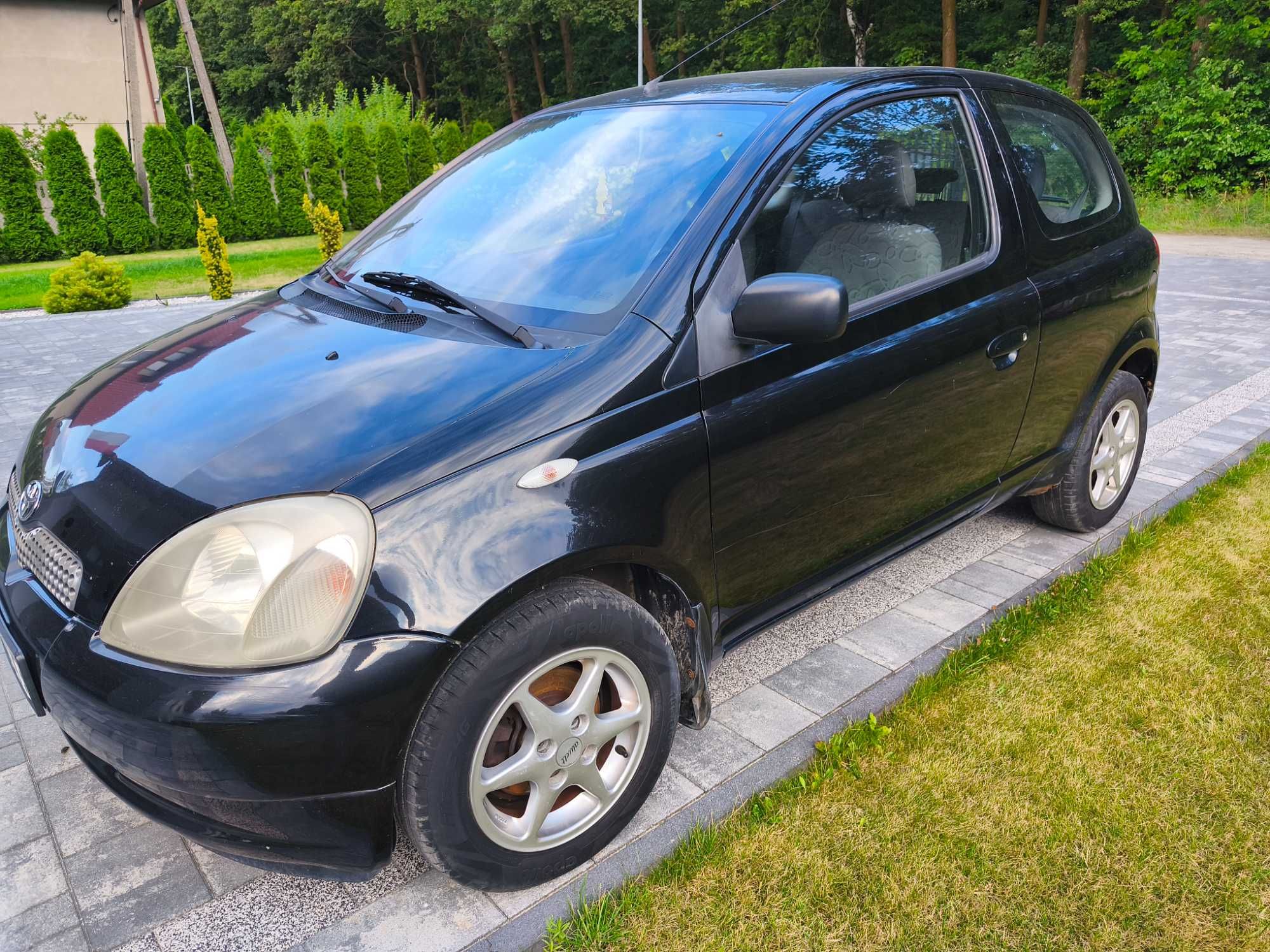 Toyota Yaris 1.3 VVT-i,