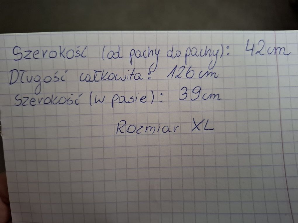 Sukienka rozmiar XL