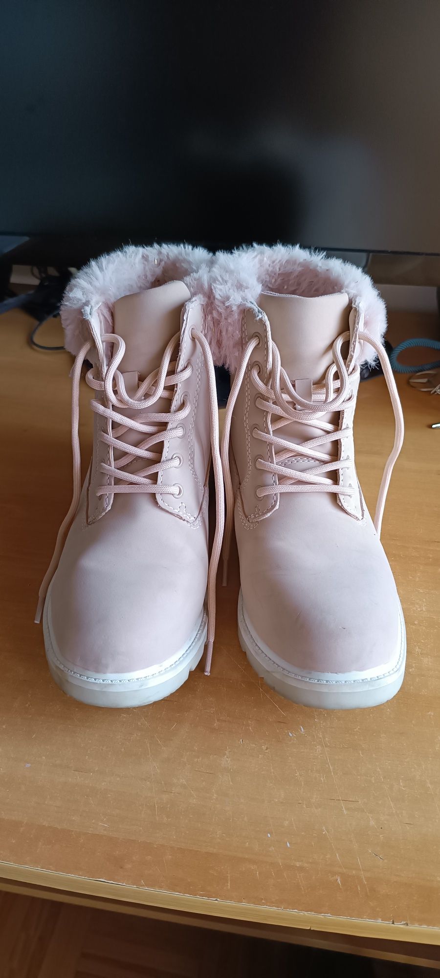 Botas criança usadas 2 ou 3 vezes