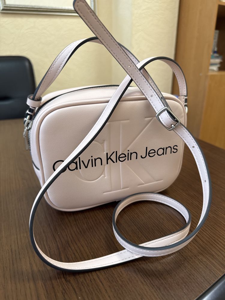 Сумка Calvin Klein