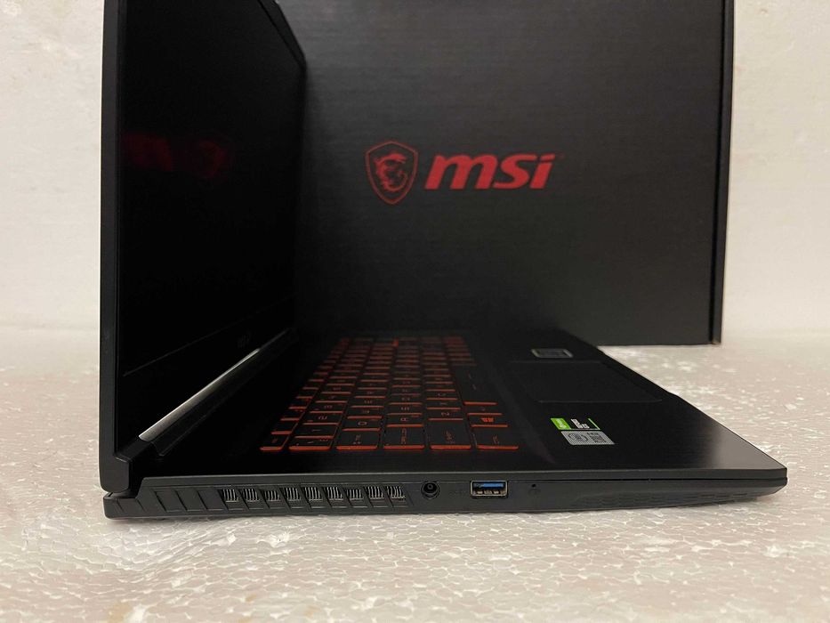 Игровой MSI GF 63 /CORE 10500H на 12" ЯДЕР/ 16 RAM/ GTX 1650 GDDR6