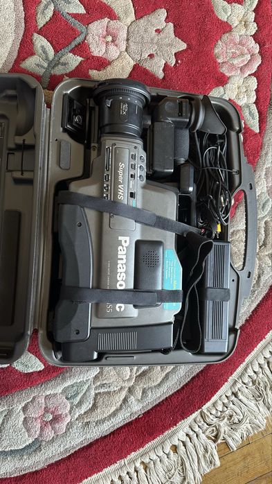 Panasonic, do tipo “Super VHS” MS5