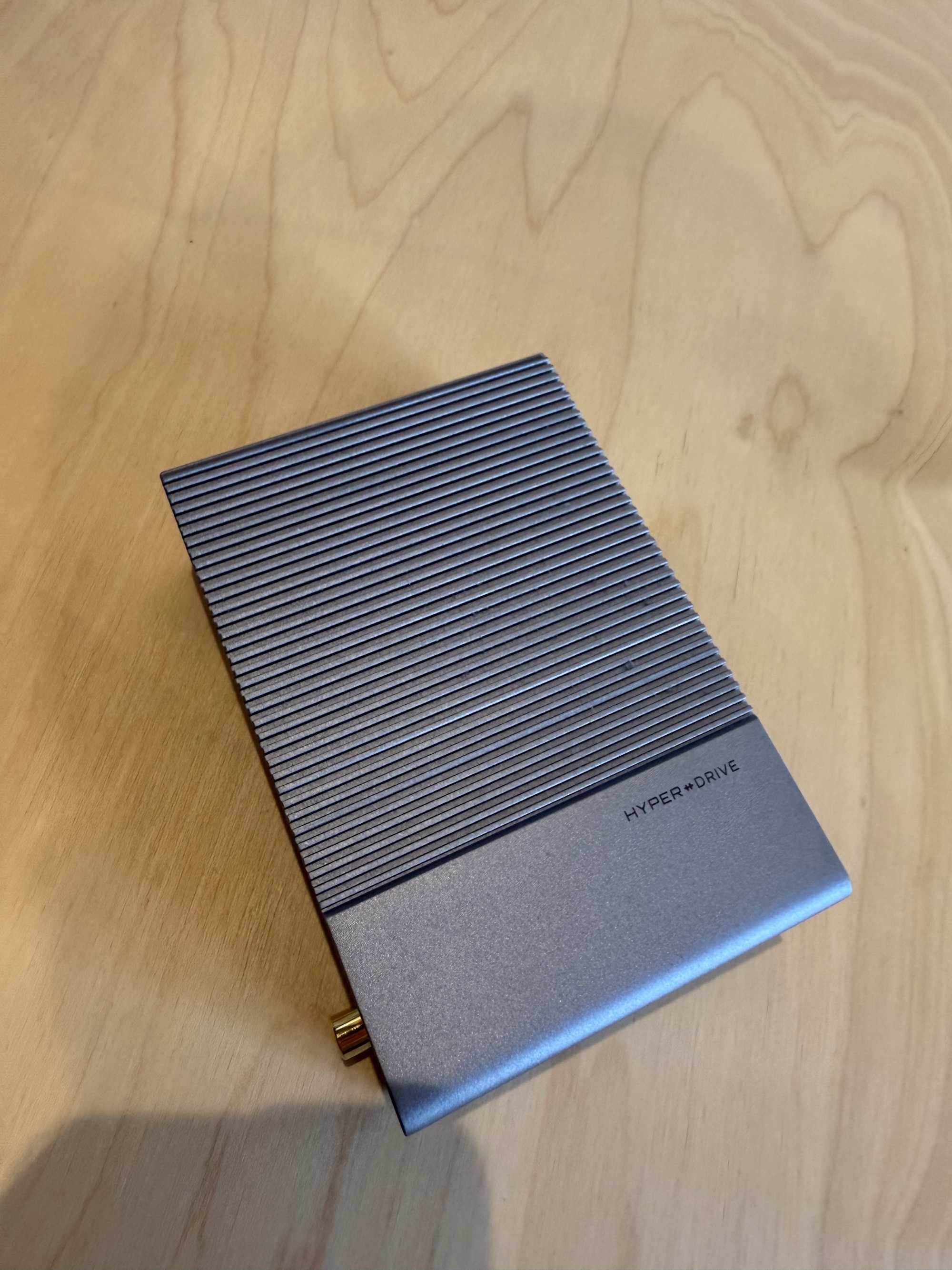 Багатофункціональна док-станція HyperDrive Thunderbolt 4 Power Hub