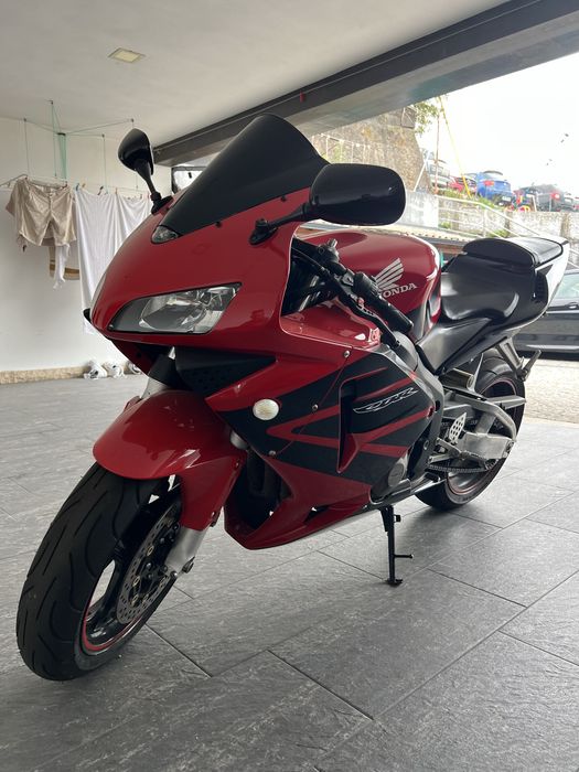 Cbr 600 RR - 2004 - Como nova