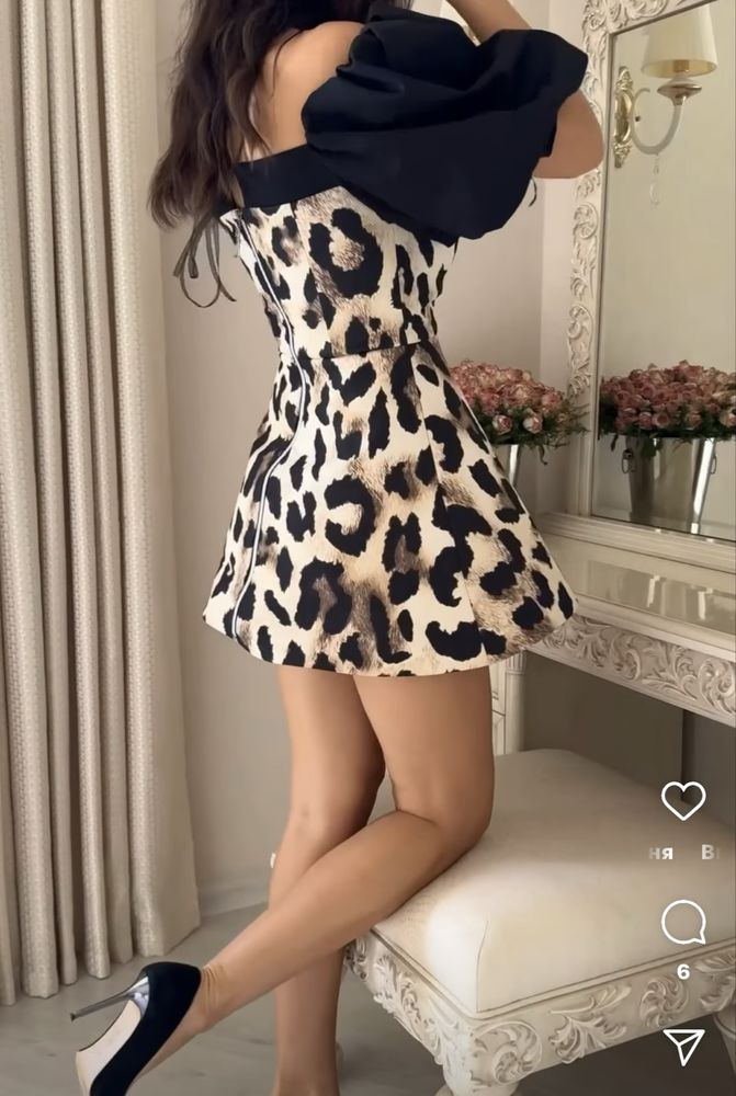 Платье женское
