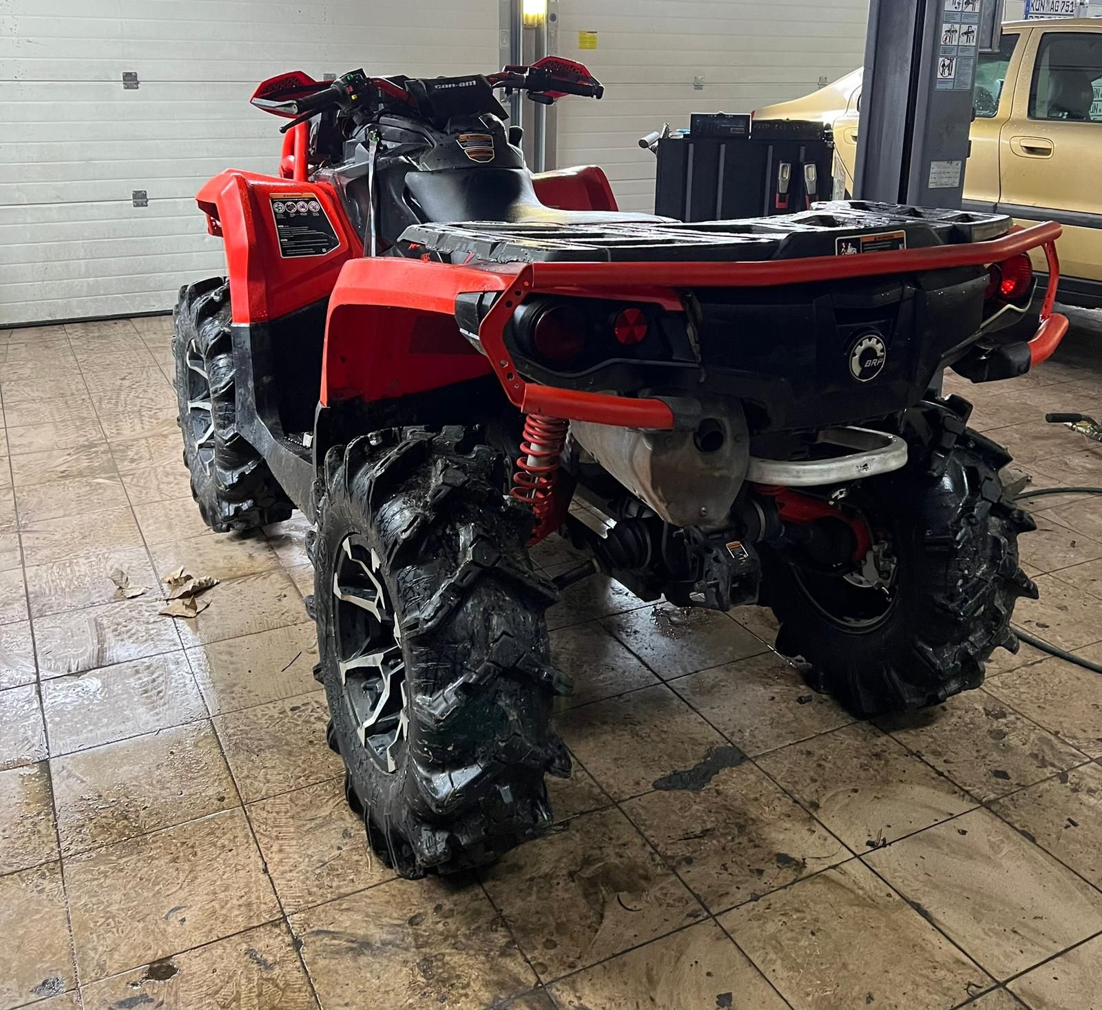 Can Am xmr Outlander 1000 x
